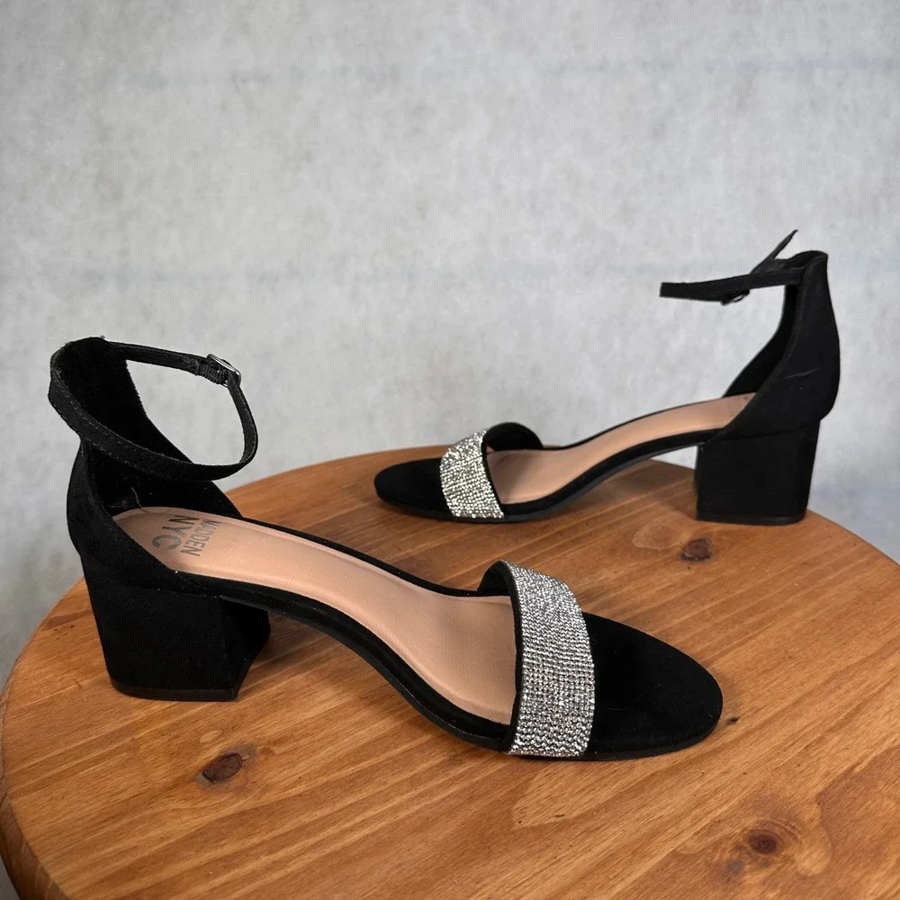 Madden NYC Block Heel Sandals Womens 10 Black Rhinestone Good Strappy Heels